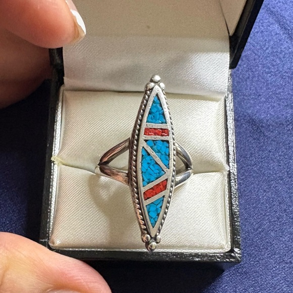 Vintage Sterling Silver and Turquoise Southwestern Inlay Ring - Picture 6 of 6